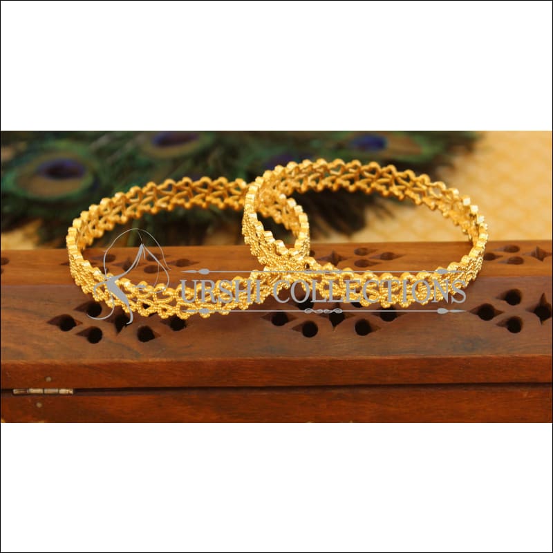 Designer Gold plated bangles M784 - Bangles