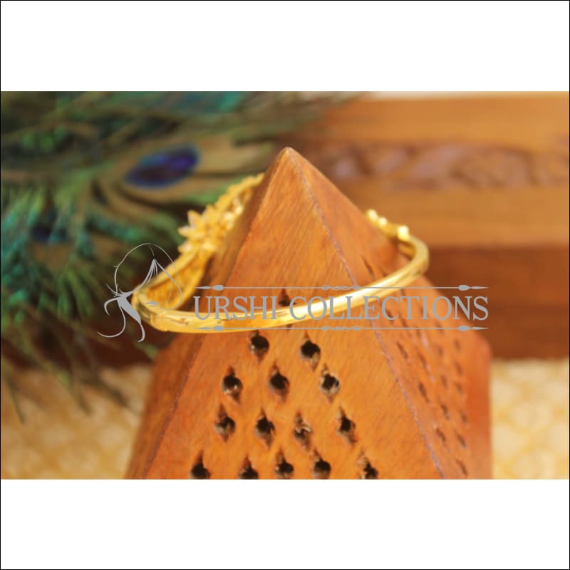 Gold Platted CZ Designer Kada M1562 - Bracelets