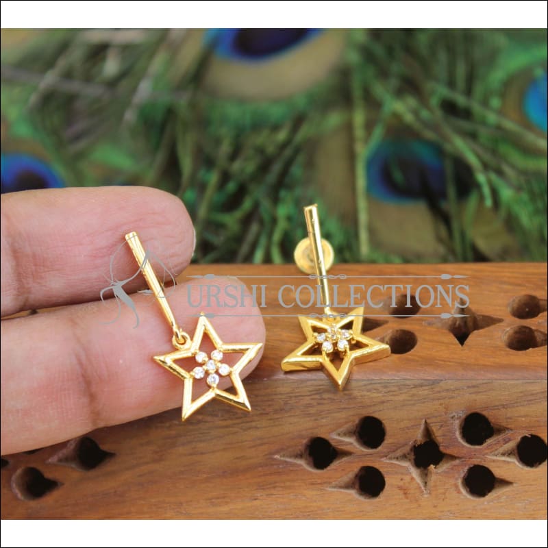 Gold Platted CZ Earrings M1404 - Earrings