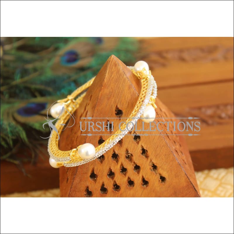 Gold Platted Kada M1636 - 2.8 - Bracelets