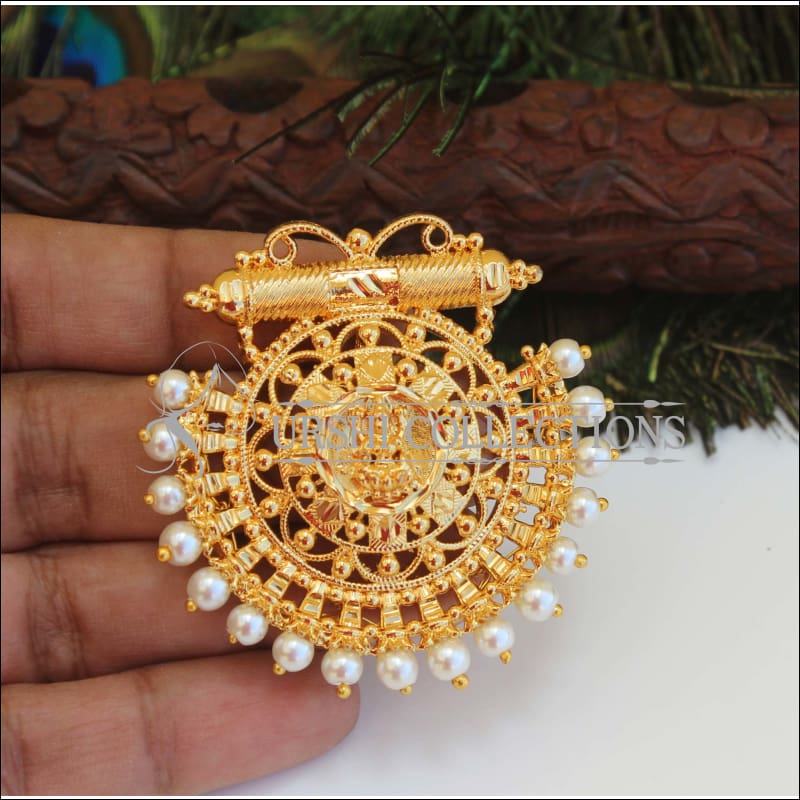 Gold Platted Pearl Lakshmi Pendant M1510 - Pendant Set