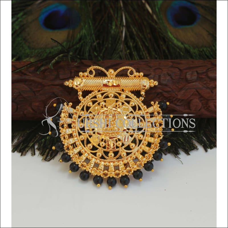 Gold Platted Lakshmi Pendant M1513 - Pendant Set