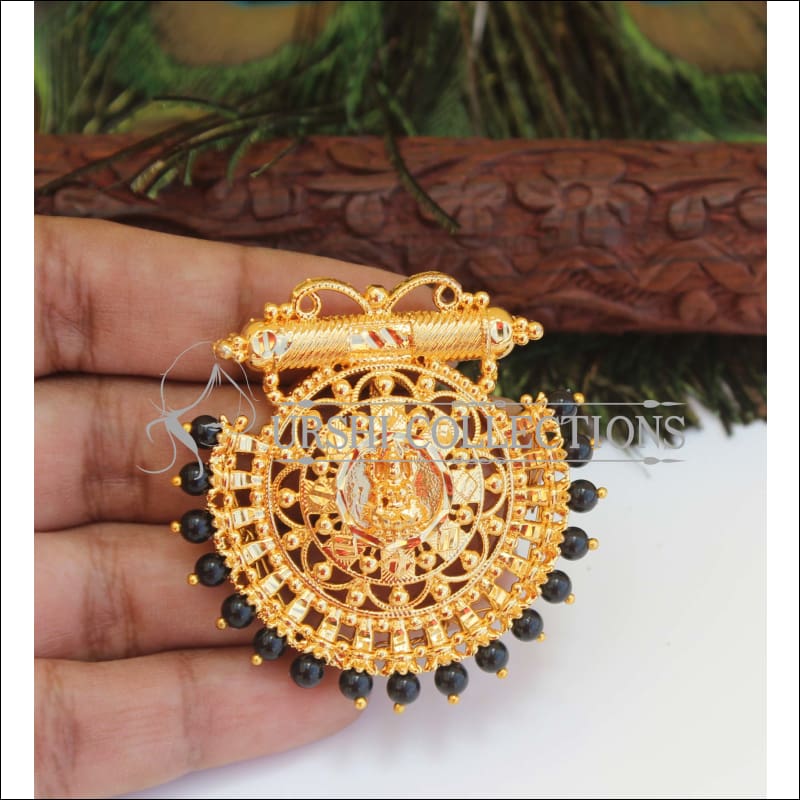 Gold Platted Lakshmi Pendant M1513 - Pendant Set