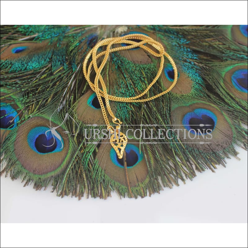 Gold Platted Om Pendant Long Chain U-55 - necklace