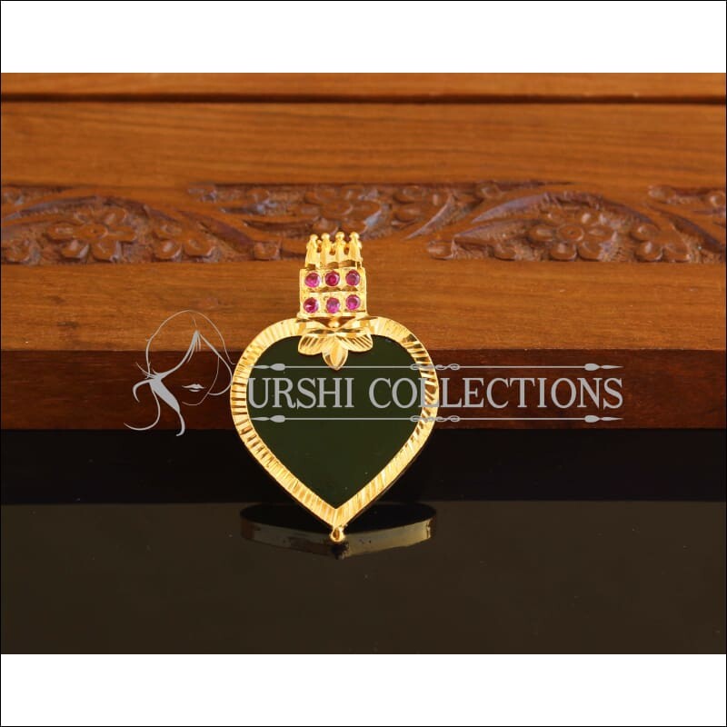 Kerala Style Gold Plated Palakka Pendant M1952 - Pendant Set