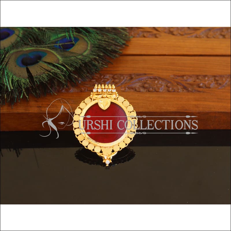 Kerala style Gold plated Palakka Pendant M2374 - Pendant Set