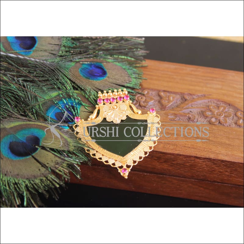 Kerala style Gold plated Palakka Pendant M2382 - Pendant Set