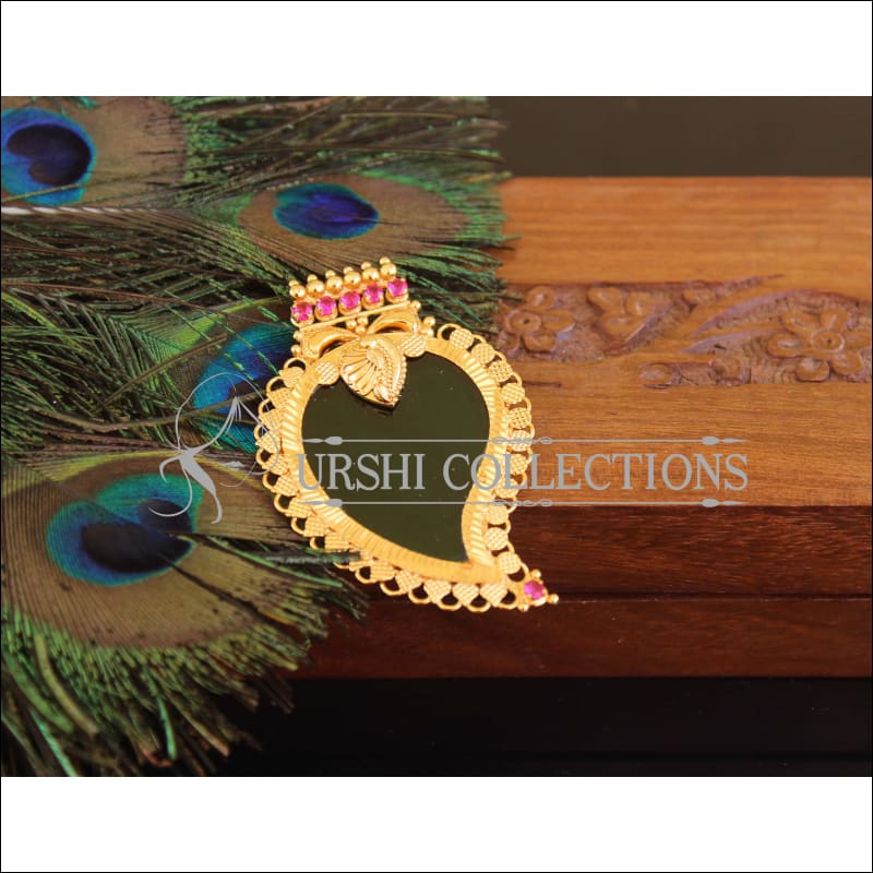 Kerala style Gold plated Palakka Pendant M2383 - Pendant Set