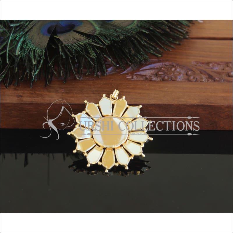 Kerala style Gold plated Temple Palakka Pendant M2366 - Pendant Set