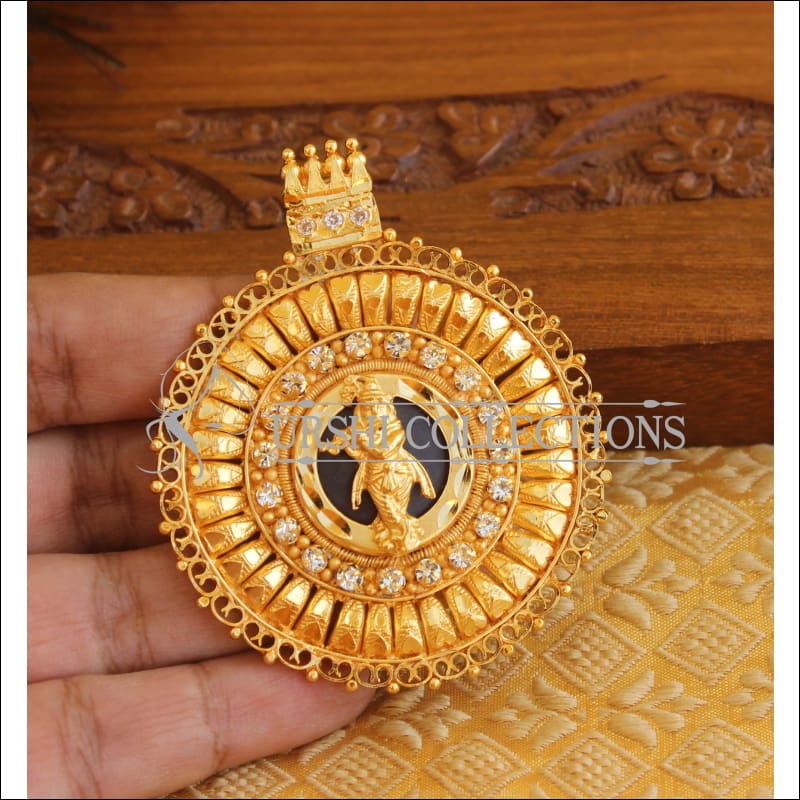 Kerala Style Gold Platted Krishna Palakkad Pendant M1384 - Pendant Set