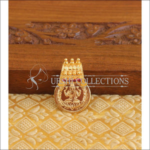 Kerala Style Gold Platted Lakshmi Kasu Pendant M1346 - Pendant Set