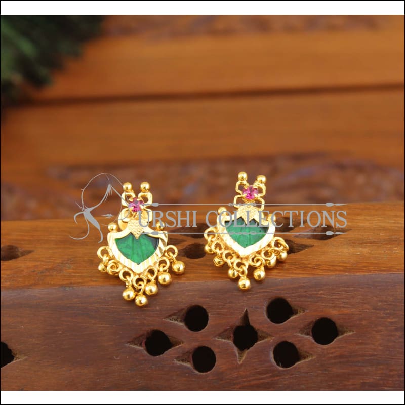 Brass Gold And Green South Indian Traditional Palakka Ear Studs at Rs  500/pair in Thiruvananthapuram