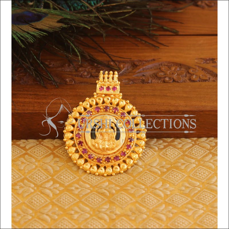 Kerala Style Gold Platted Palakka Lakshmi Pendant M1354 - Pendant Set