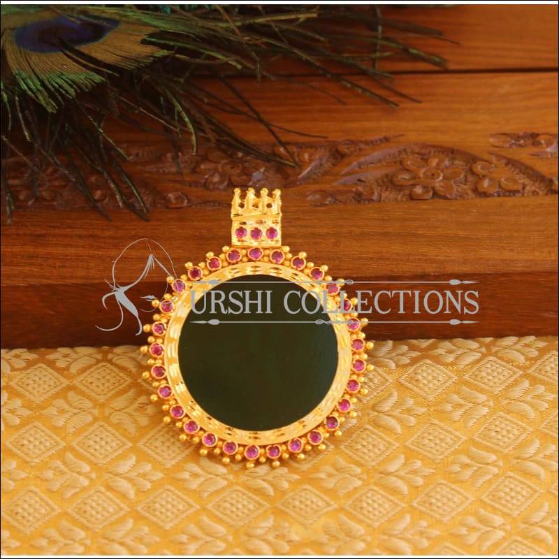 Kerala Style Gold Platted Palakka Pendant M1362 - Pendant Set