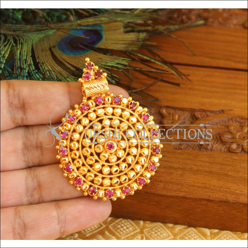 Kerala Style Gold Platted Lakshmi Pendant M1363 - Pendant Set