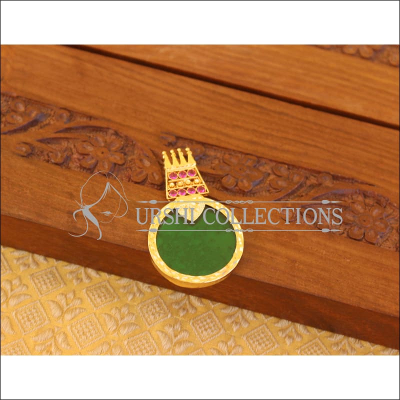 Kerala Traditional Gold Plated Palakka Pendant M2789 - Pendant Set