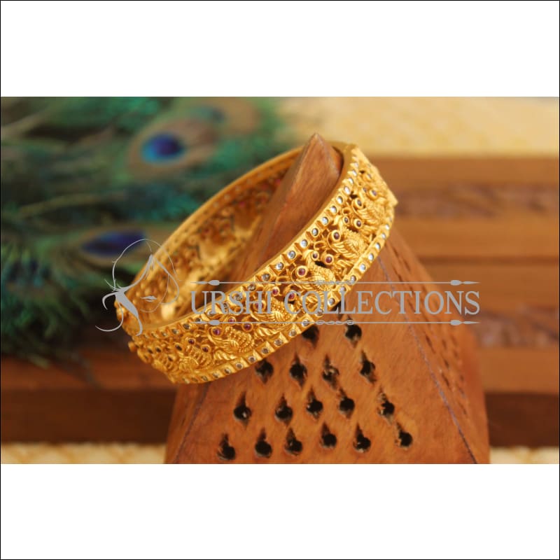 Matte Finish Peacock Kada M1641 - 2.4 - Bracelets