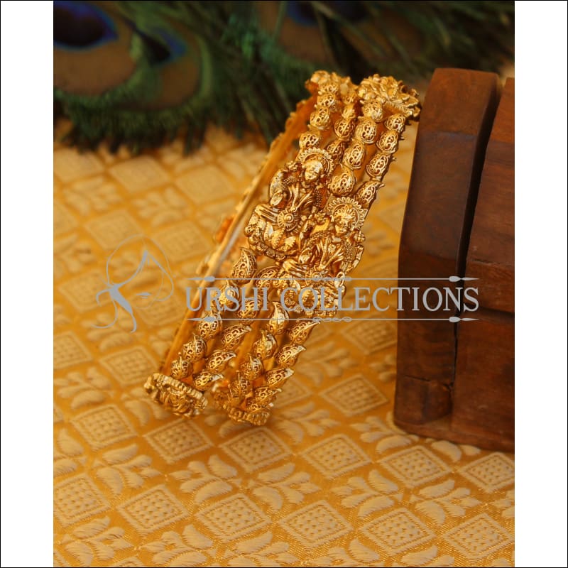 Matte finish Temple earrings M694 - 2.4 - Bangles