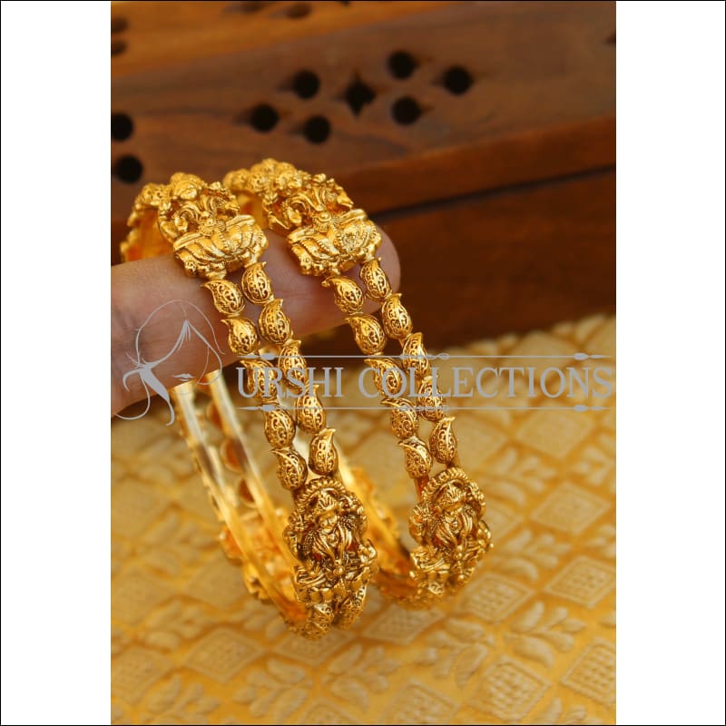 Matte finish Temple earrings M694 - Bangles