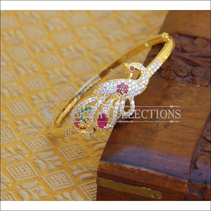 DESIGNER CZ PEACOCK KADA UTV 248 - MULTY - Bracelets