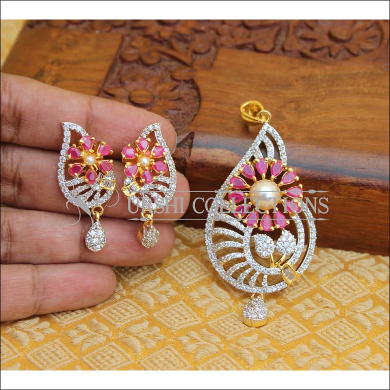 DESIGNER CZ PENDANT SET UTV381 - Pendant Set