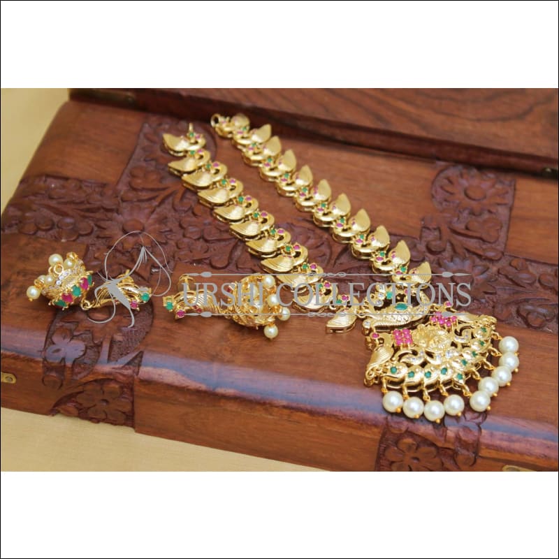 DESIGNER GOLD PLATED NECKLACE SET UC-NEW3245 - Necklace Set
