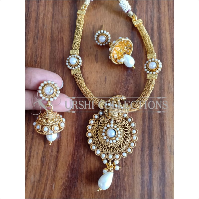 DESIGNER GOLD PLATED NECKLACE SET UTV1043 - Necklace Set