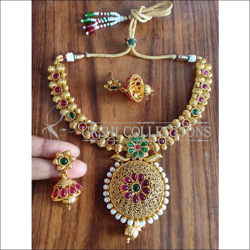 DESIGNER GOLD PLATED NECKLACE SET UTV1136 - Necklace Set