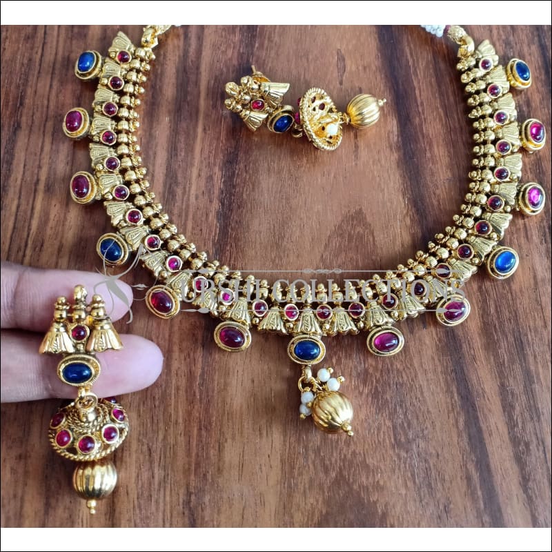 DESIGNER GOLD PLATED NECKLACE SET UTV1146 - MULTY - Necklace Set