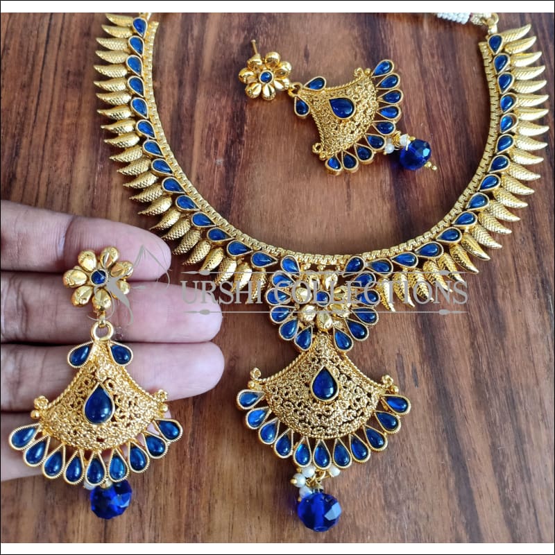 DESIGNER GOLD PLATED NECKLACE SET UTV1152 - Necklace Set
