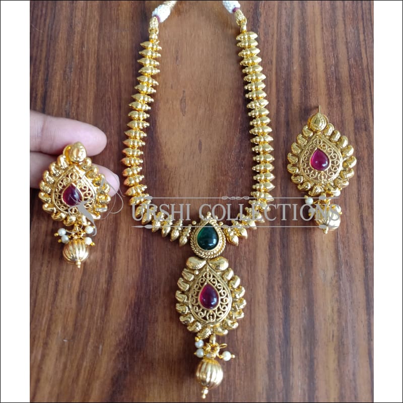 DESIGNER GOLD PLATED NECKLACE SET UTV1317 - MULTY - Necklace Set