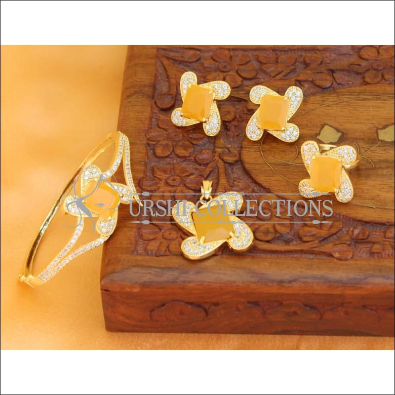 Designer Gold Plated Openable CZ Kada UC-NEW1563 - Bracelets