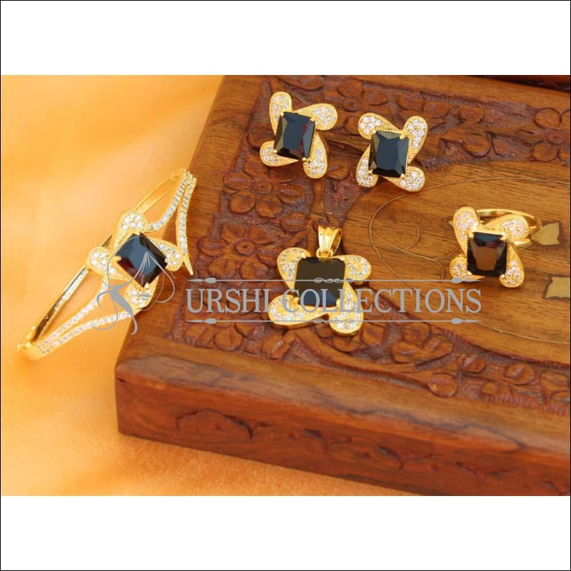 Designer Gold Plated Openable CZ Kada UC-NEW1567 - Bracelets