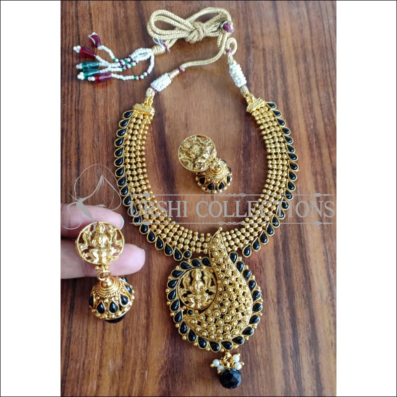 DESIGNER GOLD PLATED TEMPLE NECKLACE SET UTV921 - BLACK - Necklace set
