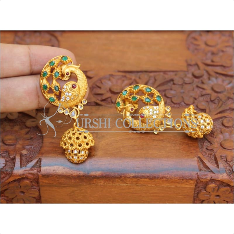 DESIGNER MATTE FINISH PEACOCK EARRINGS UC-NEW 2831 - Earrings