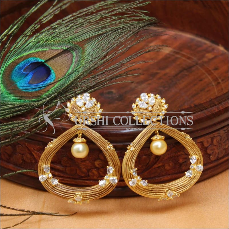 Elegant Designer CZ Earrings Set UC-NEW539 - Earrings