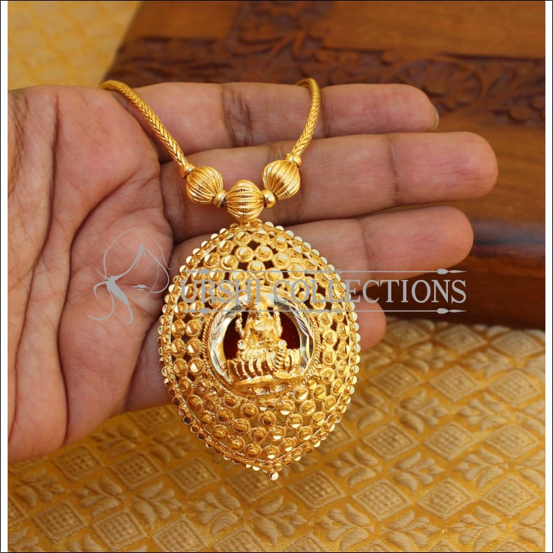 ELEGANT GOLD PLATED LAKSHMI NECKLACE UTV846 - Necklace Set