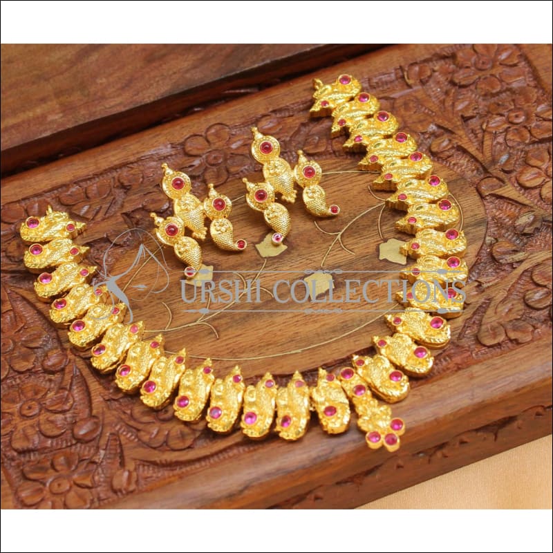 Elegant Gold Plated Necklace Set UC-NEW1469 - Necklace Set