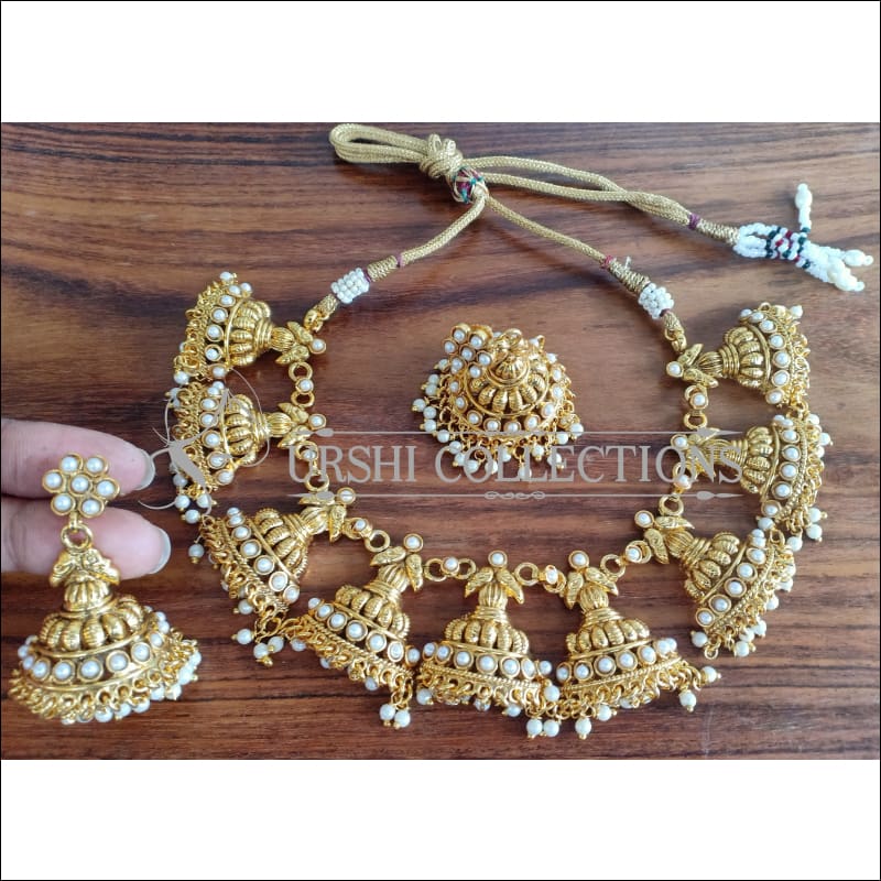 ELEGANT GOLD PLATED NECKLACE SET UTV1090 - WHITE - Necklace Set