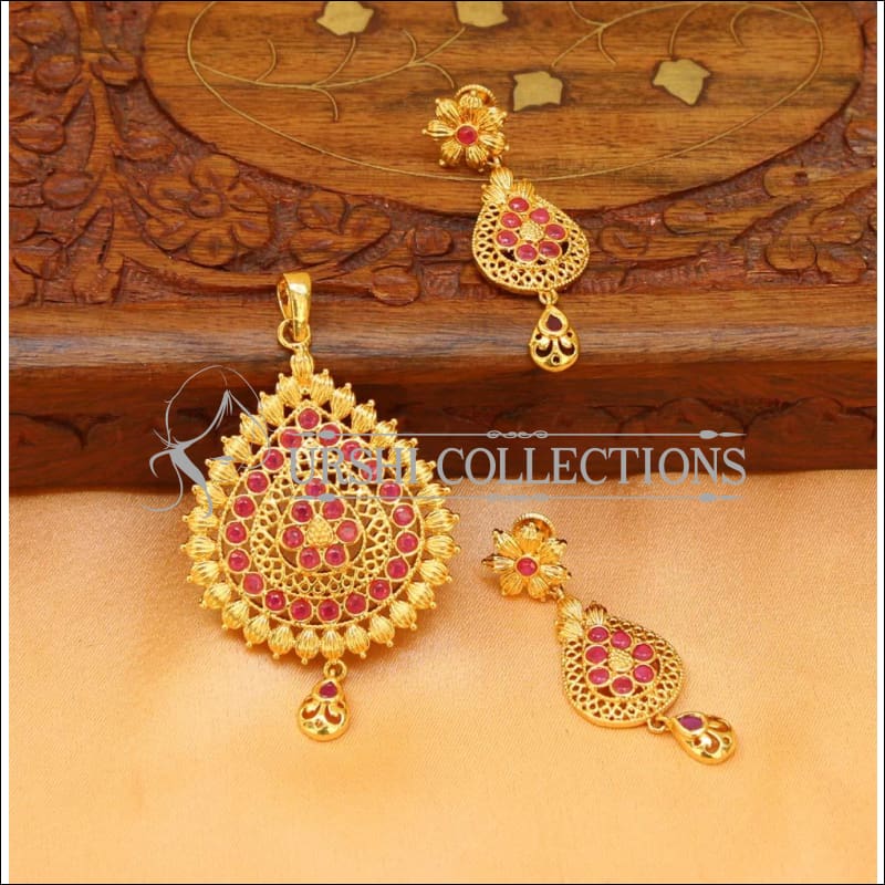 Elegant Gold Plated Pendant Set UC-NEW1781 - Red - Pendant Set
