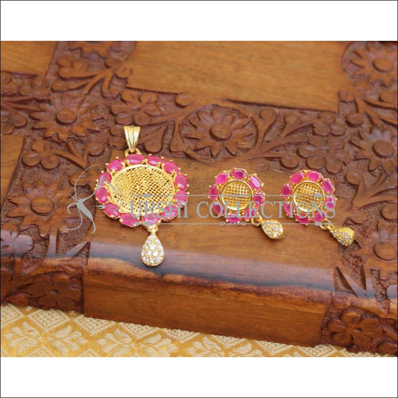 ELEGANT GOLD PLATED PENDANT SET UTV377 - Pendant Set
