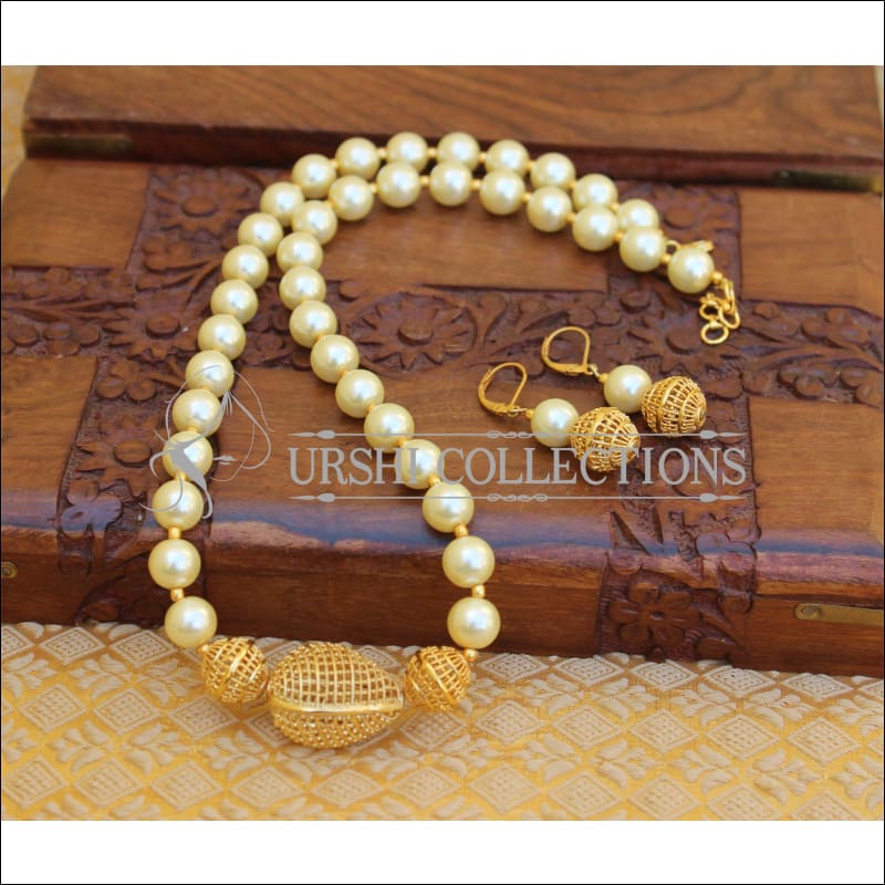 ELEGANT HANDMADE BLACK BEADS NECKLACE UTV474 – Urshi Collections