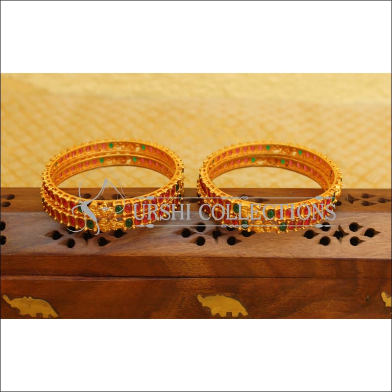 ELEGANT MATTE FINISH BANGLES SET UTV602 - Bangles