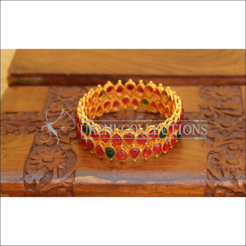 ELEGANT MATTE FINISH KEMPU BANGLES SET UTV605 - Bangles
