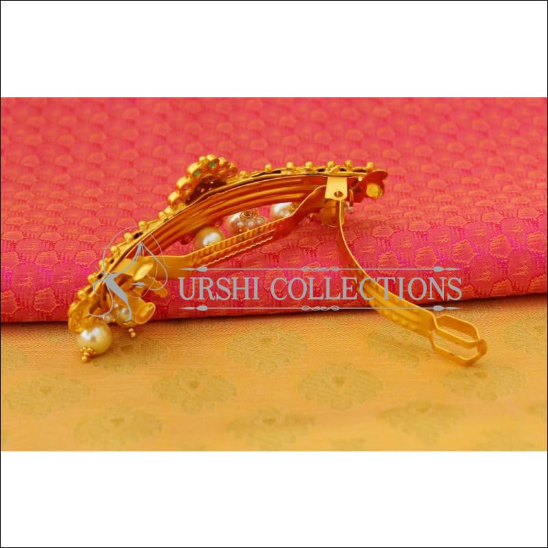 Elegant Matte Finish Lakshmi Hair Clip UC-NEW1542 - Hair Clips