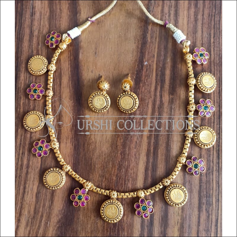 ELEGANT MATTE FINISH NECKLACE SET UTV1329 - MULTY - Necklace Set