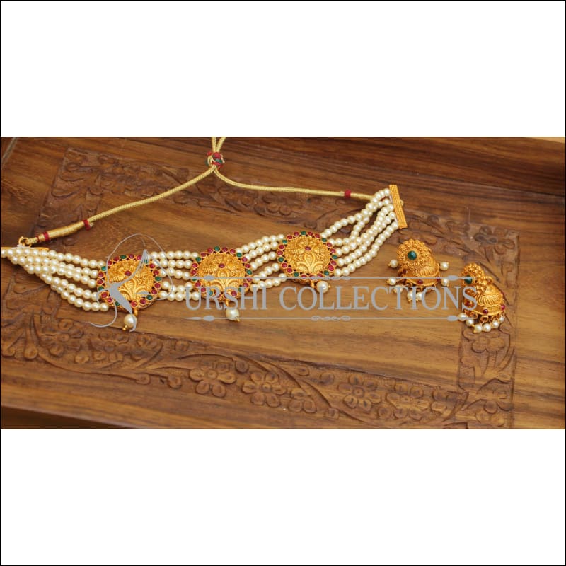 ELEGANT MATTE FINISH PEARL NECKLACE SET UTV640 - Necklace Set