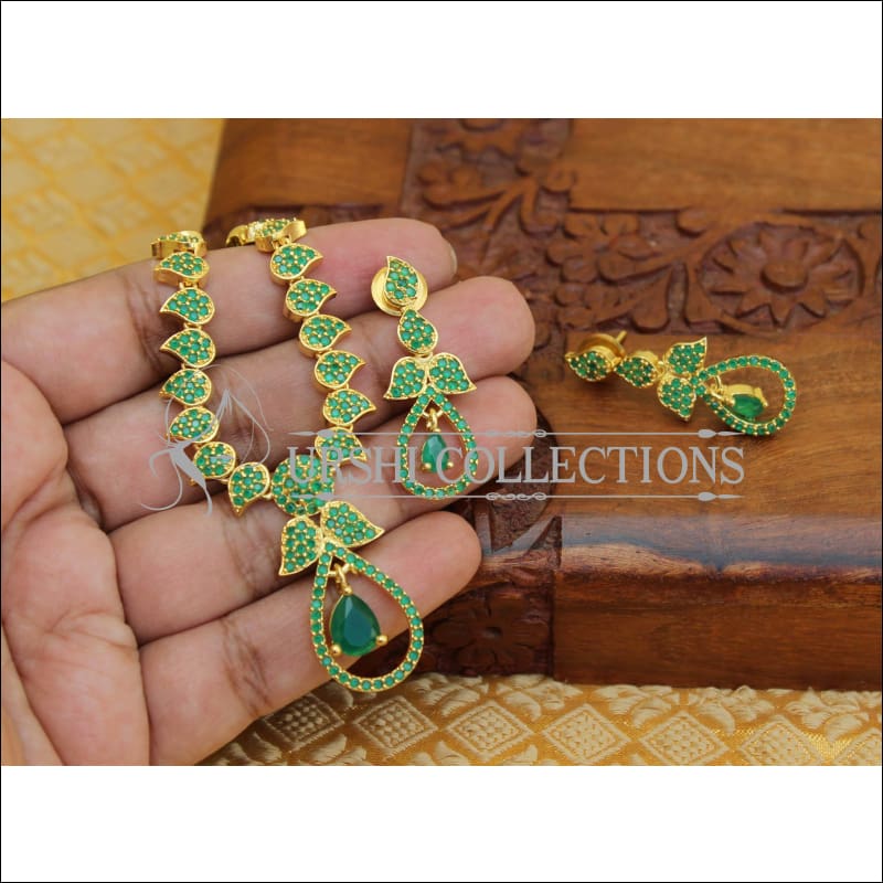 LOVELY DESIGNER NECKLACE SET UC-NEW3346 - GREEN - Necklace Set