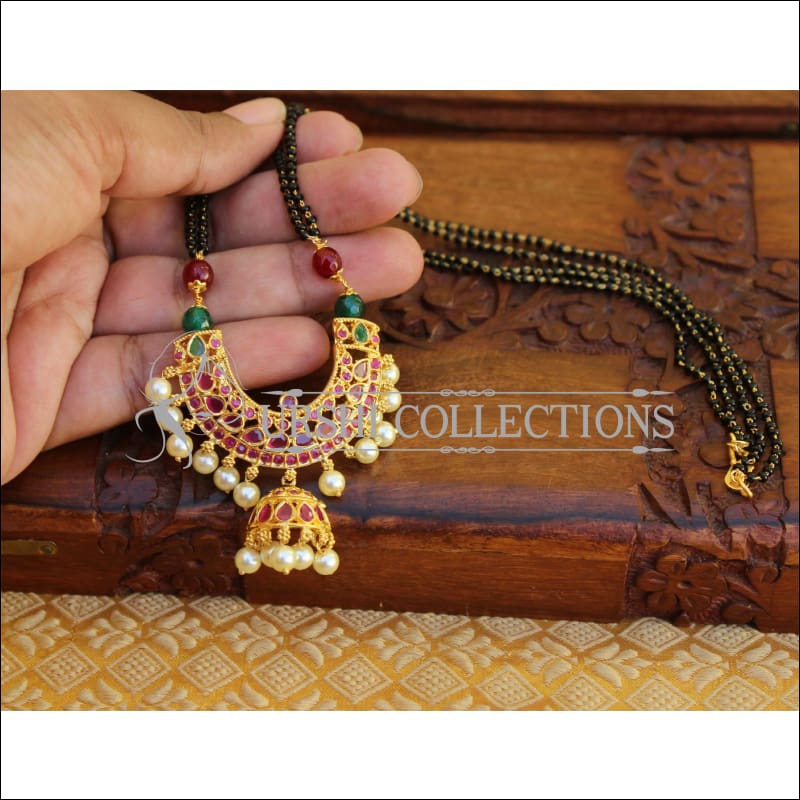 ELEGANT HANDMADE BLACK BEADS NECKLACE UTV474 – Urshi Collections