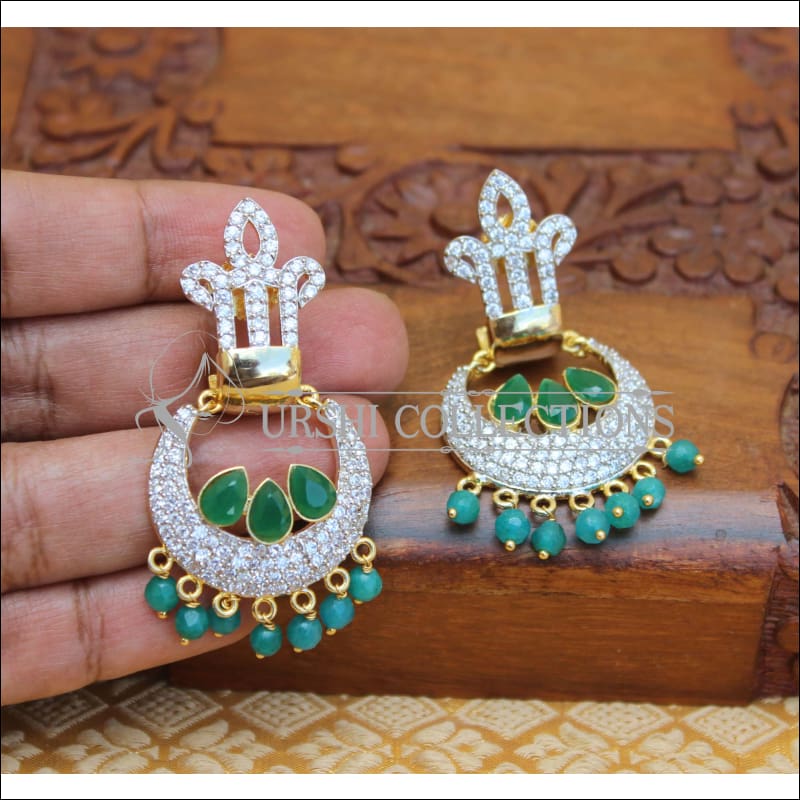 MATTE FINISH DESIGNER EARRINGS UTV220 - GREEN - Earrings